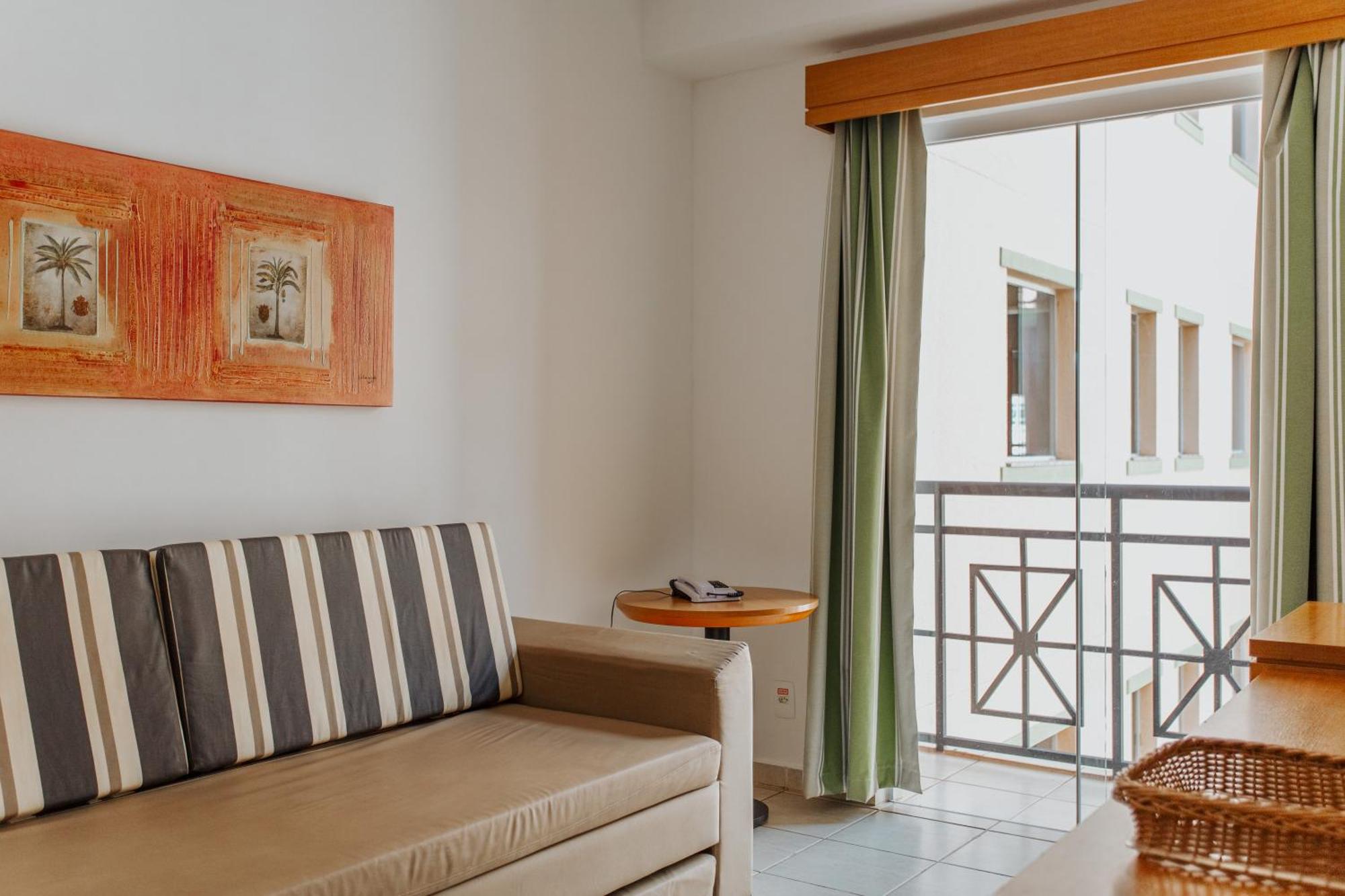 Rio Quente Resorts - Hotel Giardino ภายนอก รูปภาพ